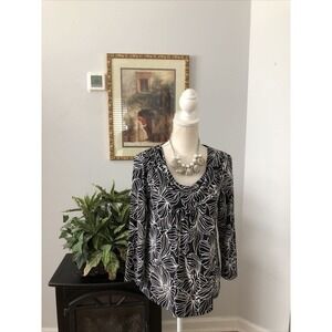 Rafaella Black And White Floral 3/4 Sleeve Blouse - Size Small